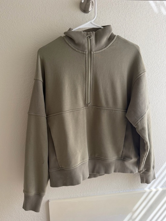 Vuori Sweaters - Vuori Sedona Half-Zip Rib Pullover - Olive Green- small (pull tag removed)